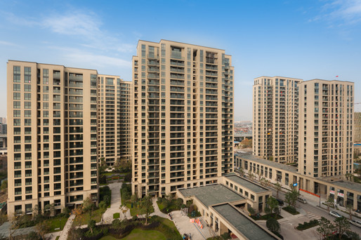 1418003990794857HOa7.jpg DSC_5661.jpg